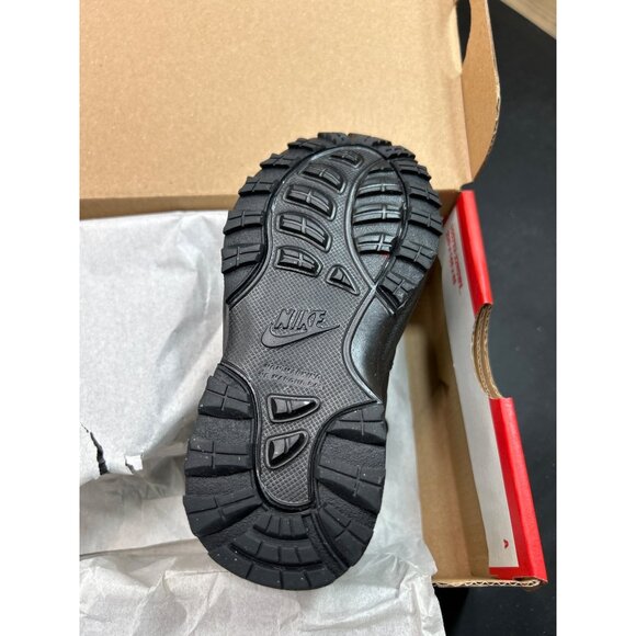 Nike Manoa 17 LTR (PS) Black Boots Size 8C - Picture 7 of 7